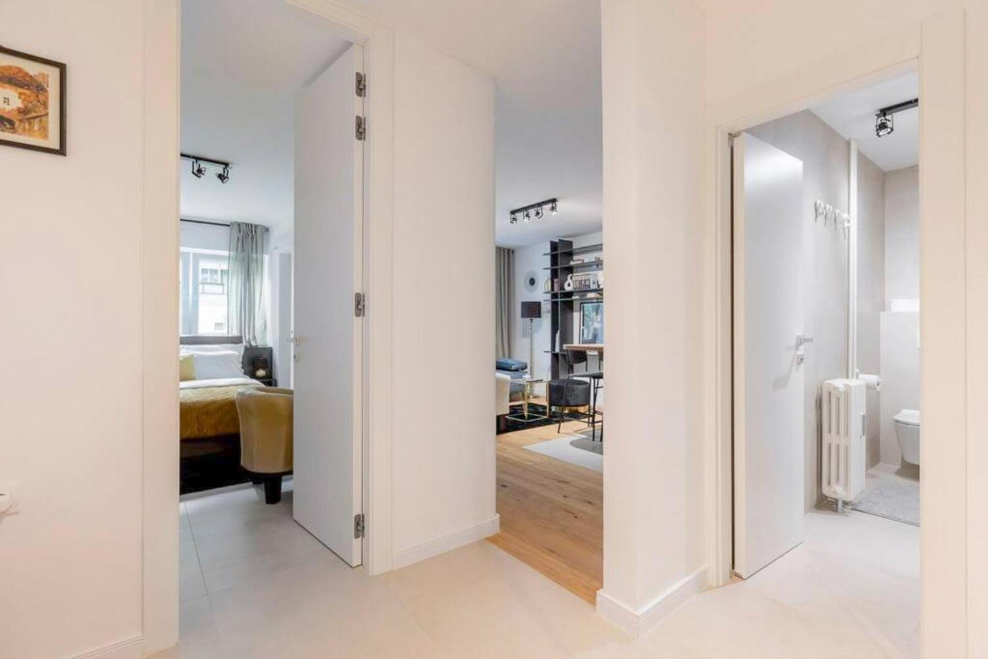 Apartment The Urban Cukor
